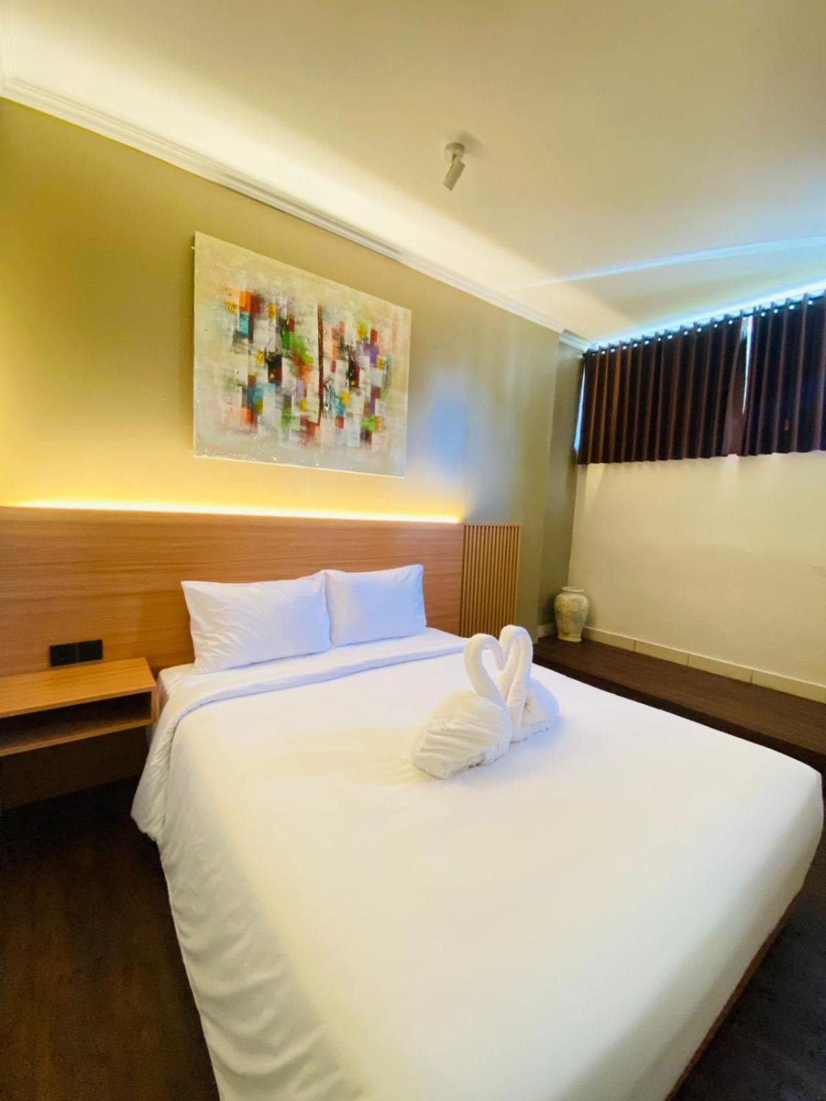 The Central Lovina Hotel & Restaurant Εξωτερικό φωτογραφία