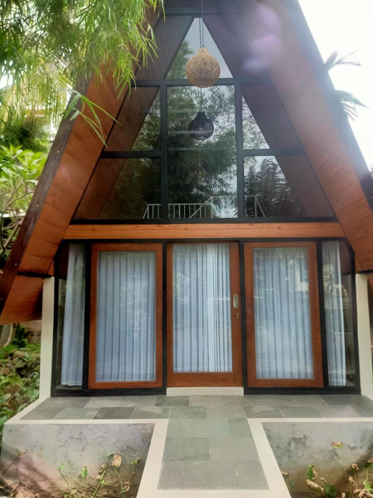 The Central Lovina Hotel & Restaurant Εξωτερικό φωτογραφία